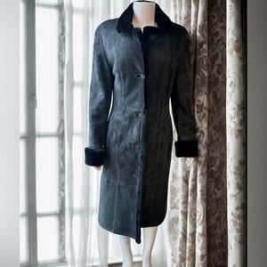 Elegant Black Shearling Long Women's Coat Excellent Condition